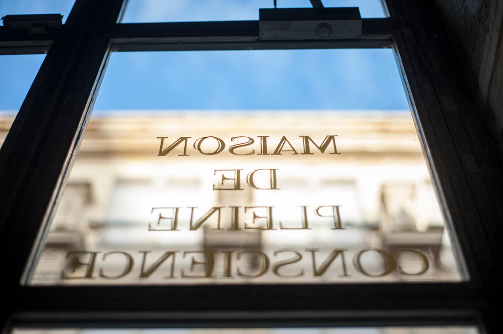YUJ YOGA PARIS
