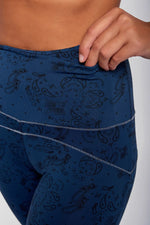 Legging de yoga BANDANA BLUE YUJ - Maison de pleine conscience