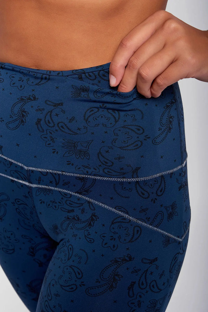 Legging de yoga BANDANA BLUE YUJ - Maison de pleine conscience