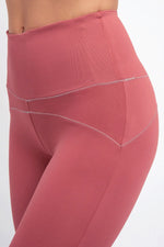 Legging de yoga MULHADARA ROUGE BLUSH YUJ - Maison de pleine conscience