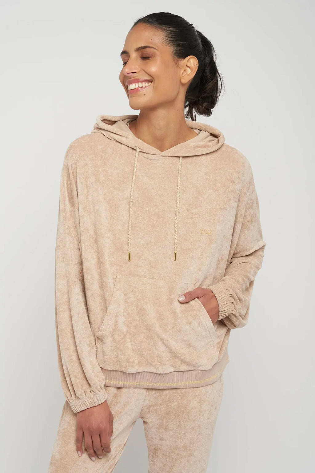ANA Beige YUJ Yoga Sweatshirt - House of Mindfulness